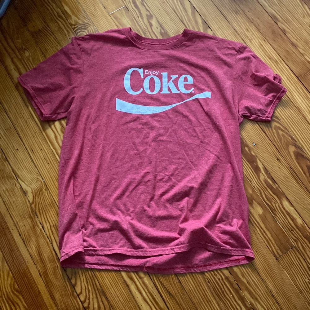 Coke shirt XL